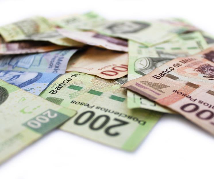 Peso mexicano se debilita frente al dólar y cierra en 19.50 Peso mexicano se debilita frente al dólar y cierra en 19.50