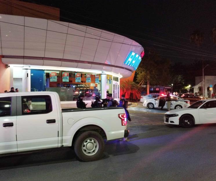 Matan a balazos a mujer afuera de una carnicería Matan a balazos a mujer afuera de una carnicería