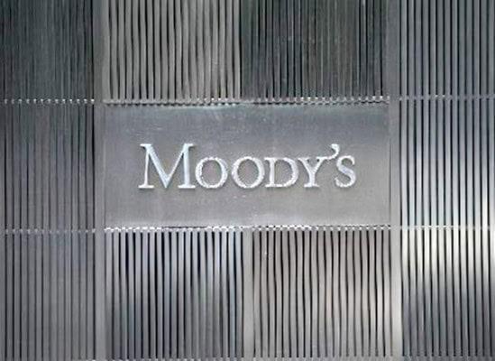 Moody´s rebaja calificación crediticia de Estados Unidos
