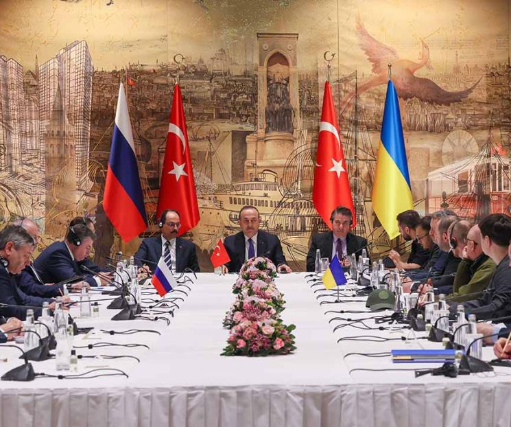 Acaban primeras negociaciones de paz entre Rusia y Ucrania Acaban primeras negociaciones de paz entre Rusia y Ucrania