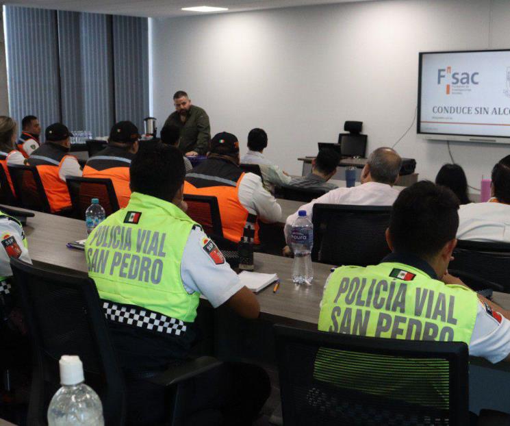 Capacitan a funcionarios en San Pedro Capacitan a funcionarios en San Pedro