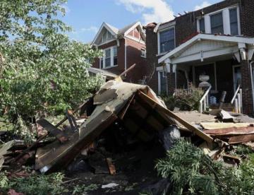 Reportan al menos 25 muertos por tornados en Kentucky