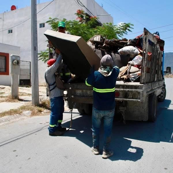 Realizan actividades de limpieza en García Realizan actividades de limpieza en García