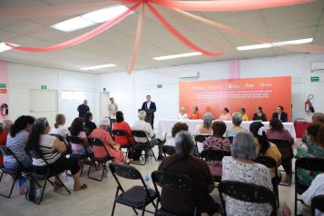 Firma DIF Nuevo León convenio con el INEA