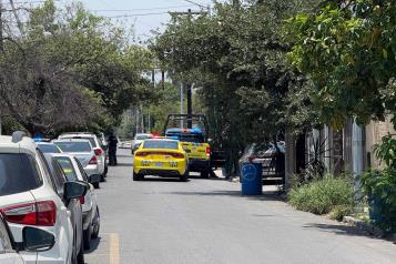 Balea a su amigo íntimo