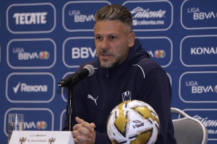 Sumará Rayados su DT número 19 desde el 2000 Sumará Rayados su DT número 19 desde el 2000