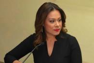 Denuncian intento de censura de candidata en elección Denuncian intento de censura de candidata en elección