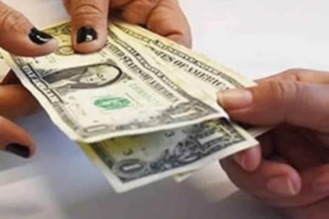 Aprueba Cámara baja de EU impuesto de 3.5% a remesas 