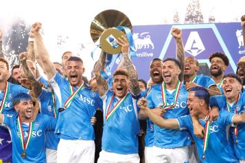 Napoli se corona en la Serie A