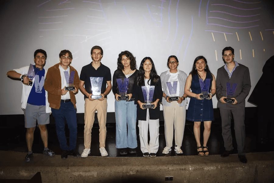 VIBRART 2025 premia talento literario estudiantil VIBRART 2025 premia talento literario estudiantil