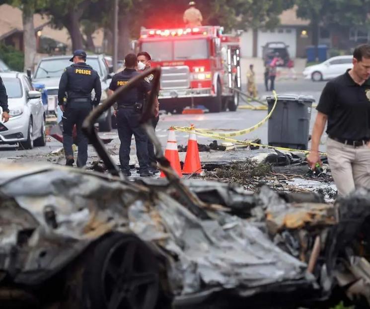 Mueren todos los pasajeros de una avioneta en California Mueren todos los pasajeros de una avioneta en California