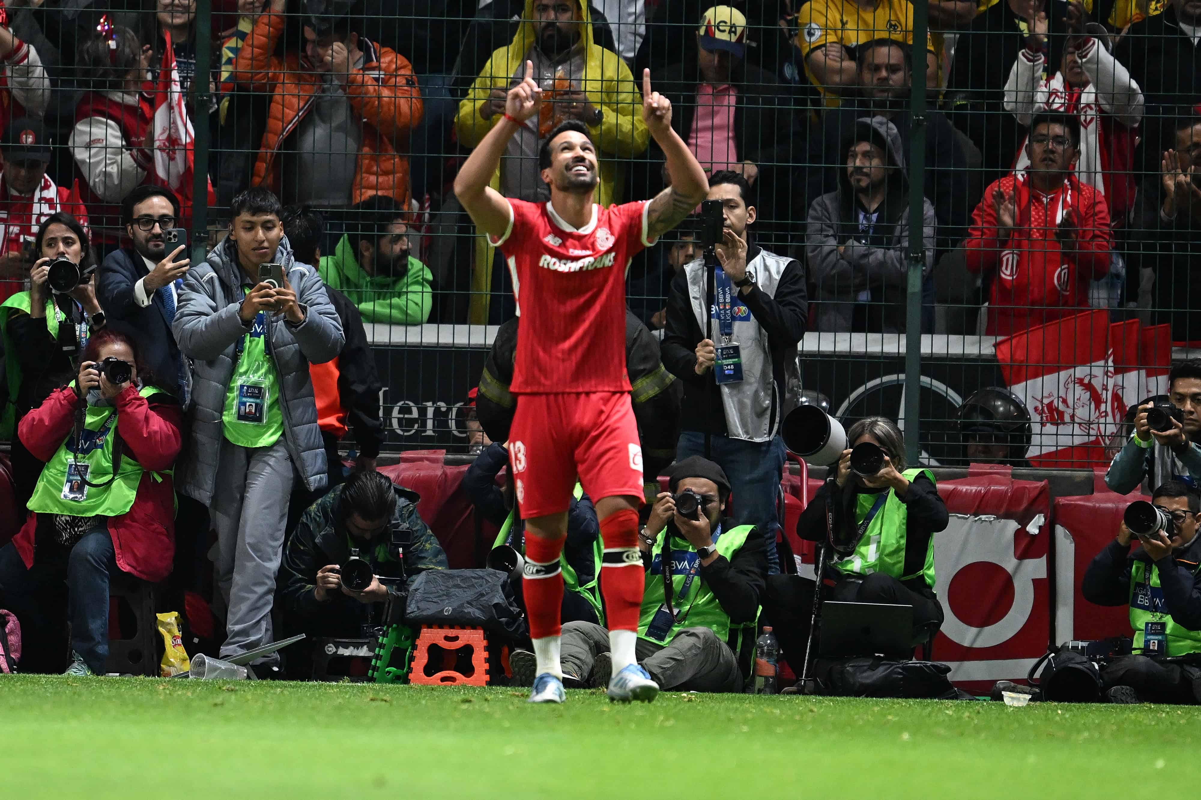 Luan Garcia hace el 1-0.