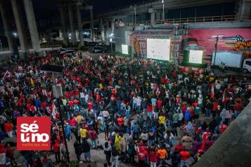 Celebra afición de Toluca su campeonato en la Liga MX