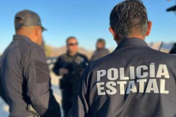 Policías de Colima siguen en paro