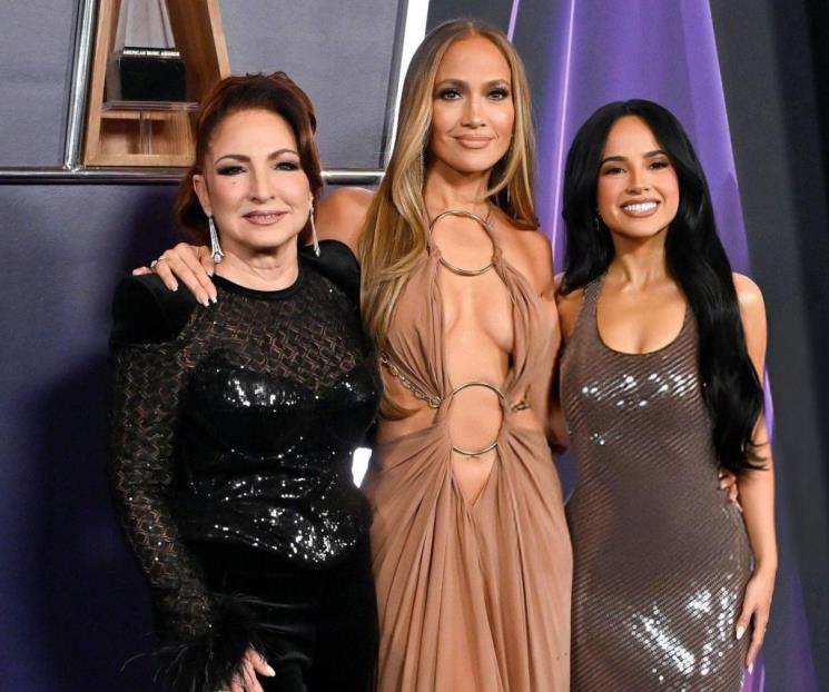 Diferentes generaciones reunidas en la alfombra roja de los AMAs Diferentes generaciones reunidas en la alfombra roja de los AMAs