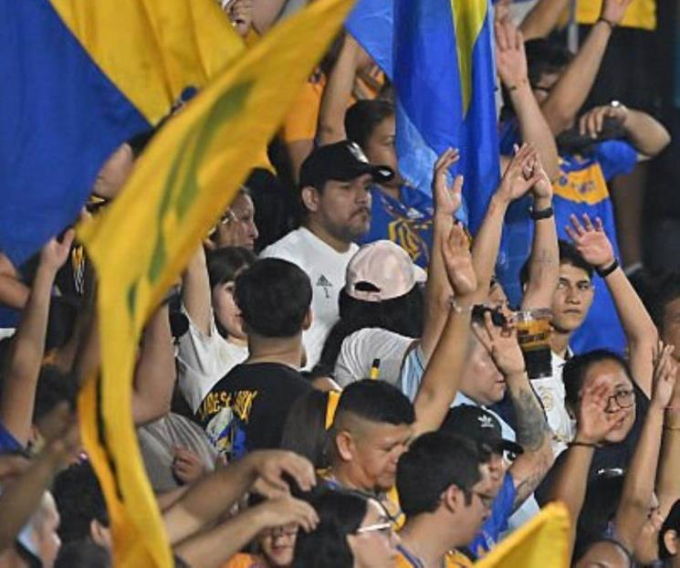 Recriminan fan a Tigres falta de títulos