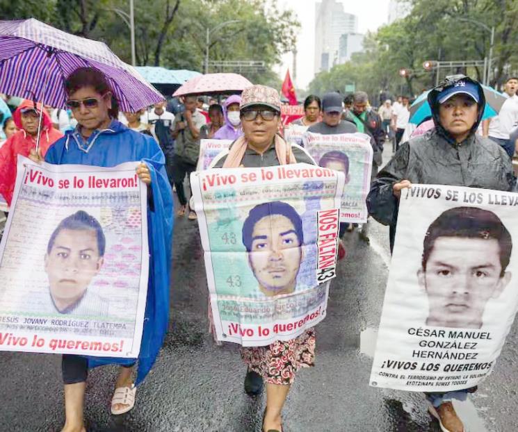 Recibe Sheinbaum a padres de los 43 de Ayotzinapa Recibe Sheinbaum a padres de los 43 de Ayotzinapa