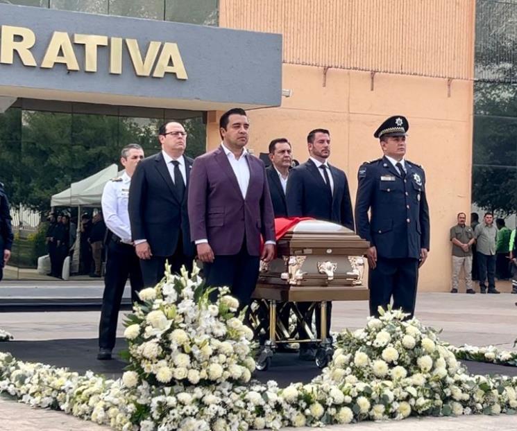 Rinde honores SC a oficial de tránsito fallecida en antialcohólica Rinde honores SC a oficial de tránsito fallecida en antialcohólica