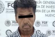 Intenta pagar con dinero falso Intenta pagar con dinero falso