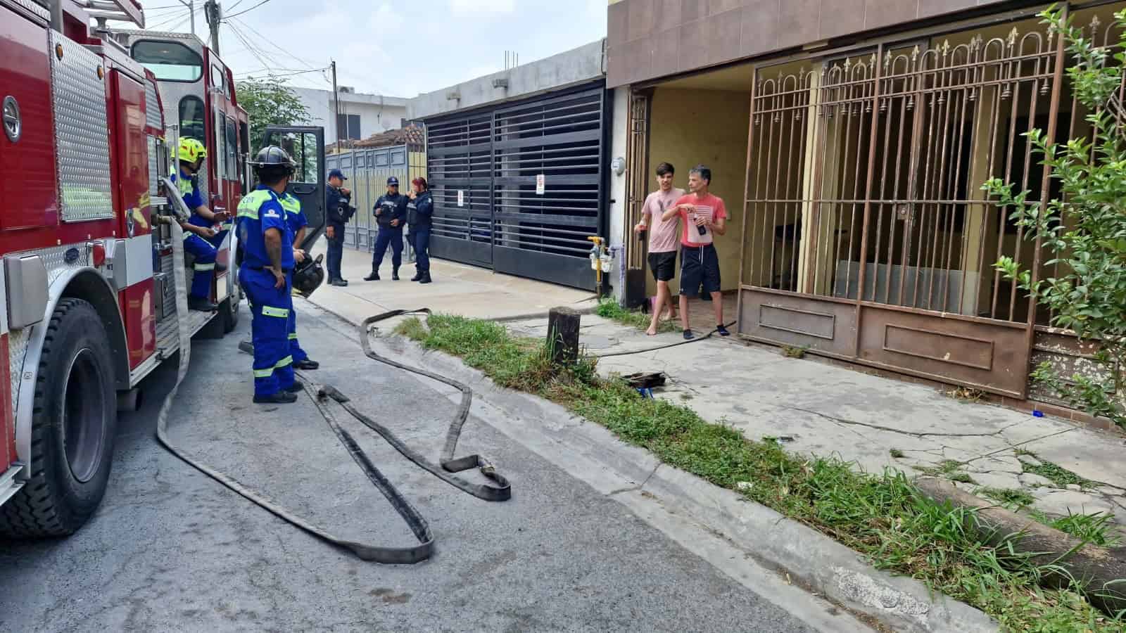 Una intensa movilización de los puestos de socorro se registró en el municipio de San Nicolás, al reportarse el incendio de una vivienda.