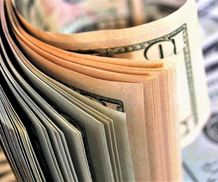Dólar abre a la baja en 19.33 pesos al mayoreo Dólar abre a la baja en 19.33 pesos al mayoreo