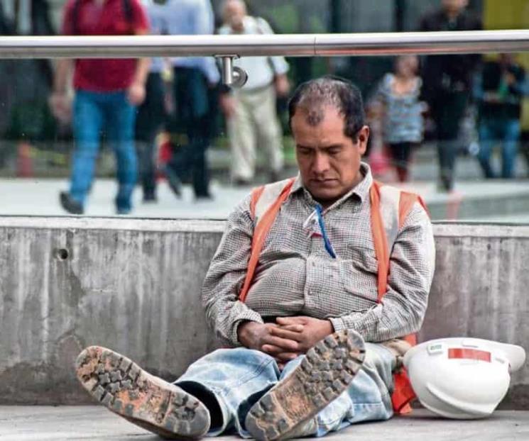 Golpea la pobreza laboral a un tercio de la población Golpea la pobreza laboral a un tercio de la población