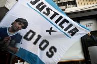Anulan juicio por muerte de Maradona  Anulan juicio por muerte de Maradona