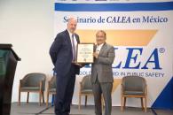 Comparte Andrés Mijes experiencias en  el Seminario CALEA Comparte Andrés Mijes experiencias en  el Seminario CALEA