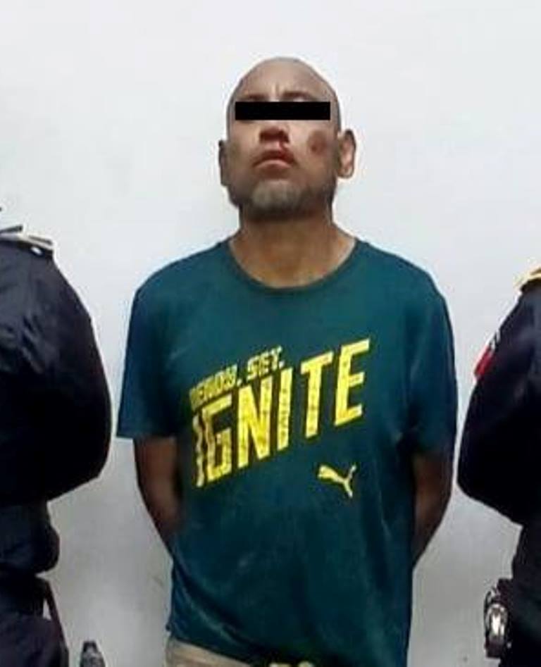 Elementos de la Secretaría de Seguridad y Protección Ciudadana de Juárez, detuvieron a un hombre acusado de haber agredido a su mujer físicamente con un objeto de madera en la colonia Quinta las Sabinas.