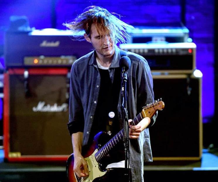 Condenan a guitarrista de Red Hot Chili Peppers por homicidio