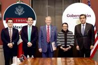 Reitera embajador de EU compromiso con seguridad y prosperidad Reitera embajador de EU compromiso con seguridad y prosperidad