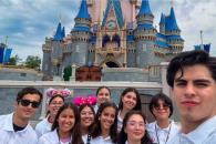 Estudiantes de la UAT participan en programa en The Walt Disney Estudiantes de la UAT participan en programa en The Walt Disney