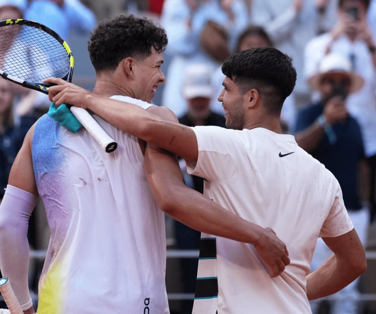 Avanza Carlos Alcaraz a los cuartos de final del Roland Garros