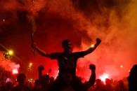 Disturbios en París en festejos por título del PSG Disturbios en París en festejos por título del PSG