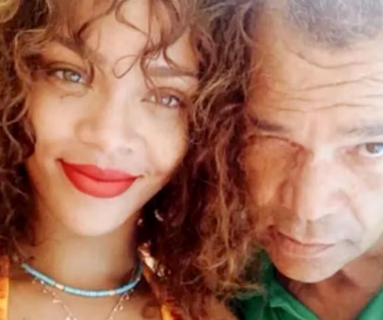 Fallece Ronald Fenty, padre de Rihanna, a los 70 años Fallece Ronald Fenty, padre de Rihanna, a los 70 años