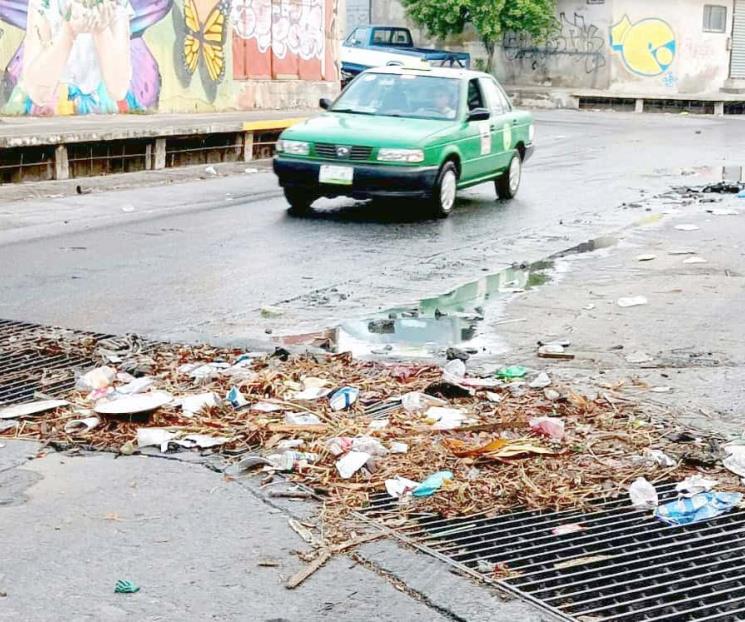Llaman a no tirar basura ante inicio de temporada de huracanes Llaman a no tirar basura ante inicio de temporada de huracanes