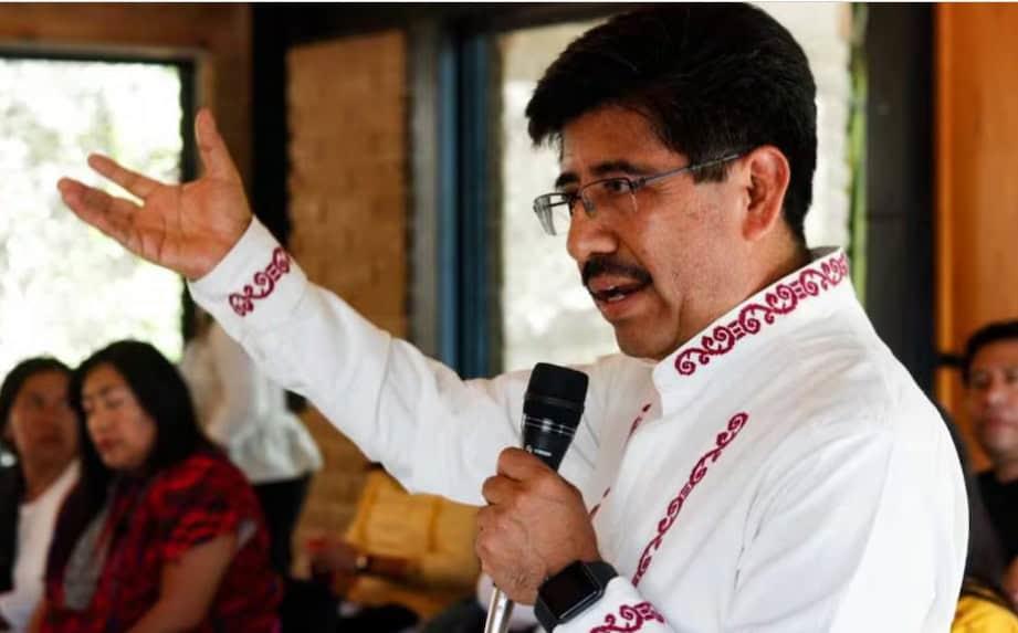 Hugo Aguilar pelea a Lenia Batres la presidencia de la Corte