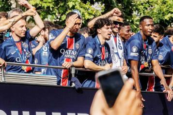 Festeja el PSG con 110 mil personas