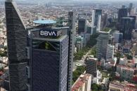 Caída de remesas en abril por política comercial de Trump: BBVA Caída de remesas en abril por política comercial de Trump: BBVA