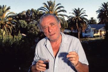 Regresa Charles Bukowski con textos inéditos en antología
