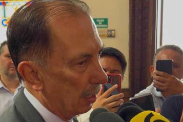 Volcadura de autobús habría sido por fatiga del chofer: Fiscal