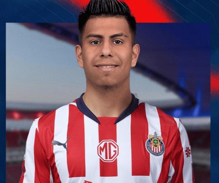 Feliz Efraín Álvarez de llegar a las Chivas Feliz Efraín Álvarez de llegar a las Chivas