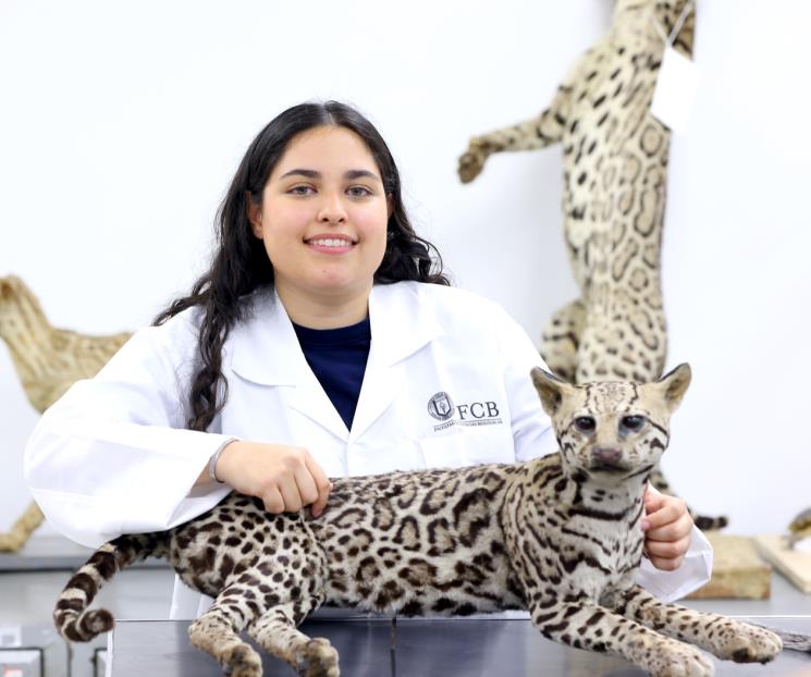 Hará historia en la UANL al hacer sus prácticas en el extranjero