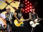 Guns N&acute; Roses recauda fondos para prevenir el suicidio