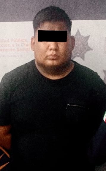 Los puestos de socorro se concentraron en el municipio de Juárez, al reportarse el incendio de una tráiler cargado con varias toneladas de carbón vegetal.