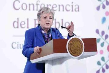 Lanza Semarnat Estrategia Nacional para limpiar playas