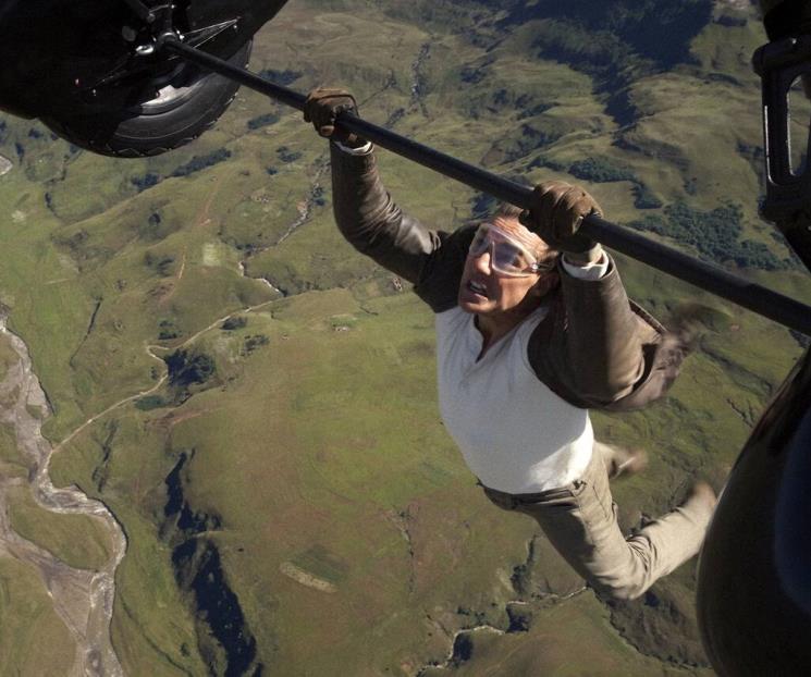 Tom Cruise rompe récord Guinness con peligrosa escena Tom Cruise rompe récord Guinness con peligrosa escena