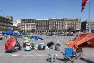 Levanta CNTE este sábado plantón, advierten que regresarán 