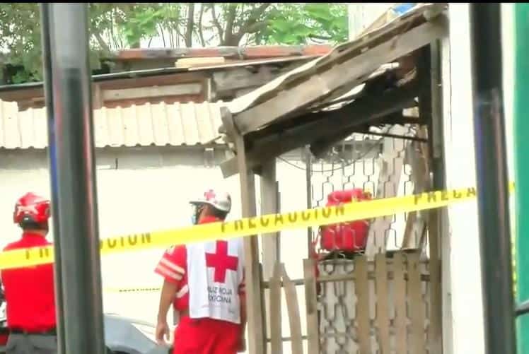 Un hombre fue ejecutado en el interior de su domicilio en la Colonia Niño Artillero, ayeren Monterrey.