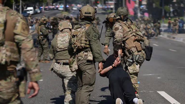 Ordenan el despliegue de 2 mil efectivos ante protestas en LA Ordenan el despliegue de 2 mil efectivos ante protestas en LA